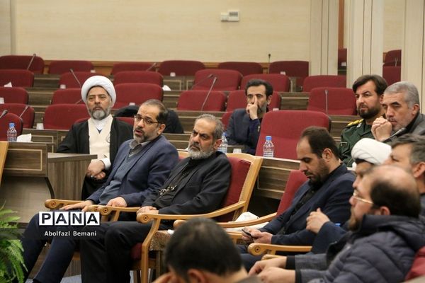 جلسه شورای معاونان آموزش و پرورش قم با حضور وزیر آموزش و پرورش