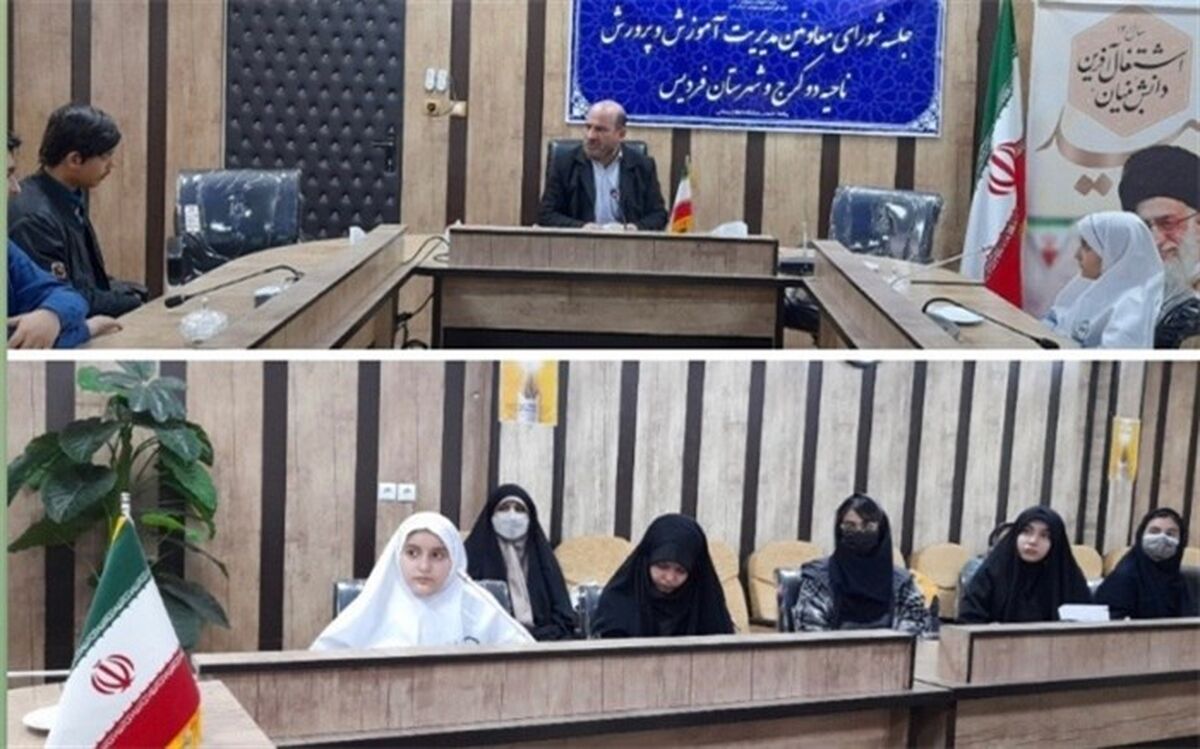 سلاح یک خبرنگار در جامعه قلم اوست