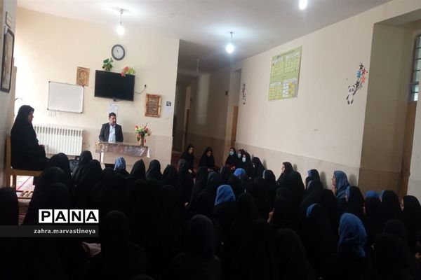 حضور مشاورین آستان قدس رضوی در مروست