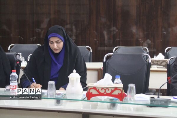 کار گروه ترویج فرهنگ ایثار و شهادت اداره کل آموزش و پرورش استان بوشهر