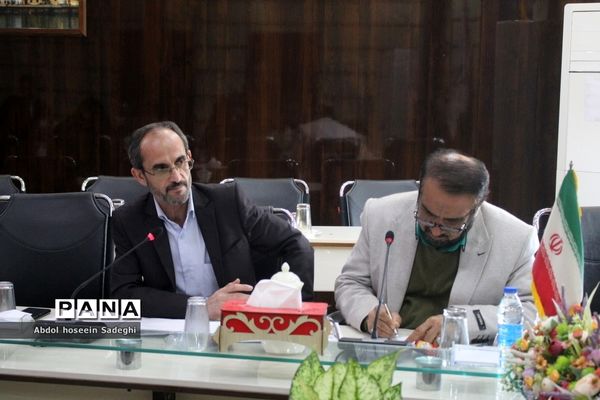 کار گروه ترویج فرهنگ ایثار و شهادت اداره کل آموزش و پرورش استان بوشهر