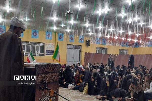 اختتامیه سفر زائران راهیان‌نور دانش‌آموزان پاکدشتی