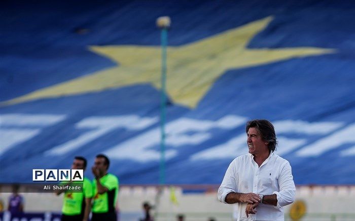 ساپینتو برای بازی با ملوان چهار استقلالی را خط زد