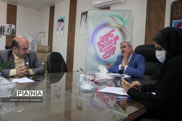 جلسه هم اندیشی مدیران و کارشناسان کانون های فرهنگی تربیتی سراسر استان بوشهر