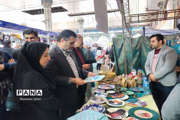 نمایشگاه هفته مشاغل در گلستان