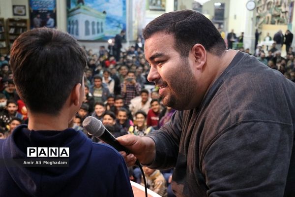 افتتاحیه دومین دوره زیارت اولی‌ها ویژه پسران با حضور۶۰۰ دانش‌آموز