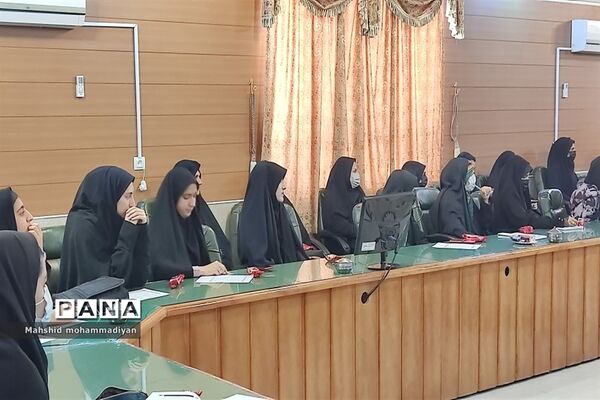 جلسه توجیهی مسابقات قرآن، عترت و نماز دانش‌آموزان برگزیده شهرستان خرّم بید