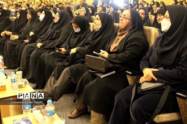 همایش فرهنگیان انقلابی استان سمنان