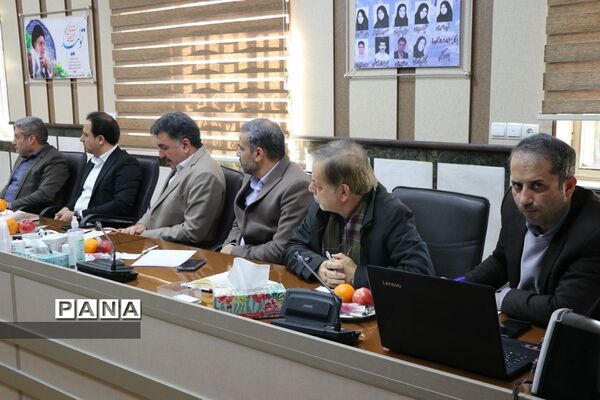 برگزاری جلسه شورای آموزش و پرورش درسالن همایش آموزش و پرورش ناحیه 2 شهرری