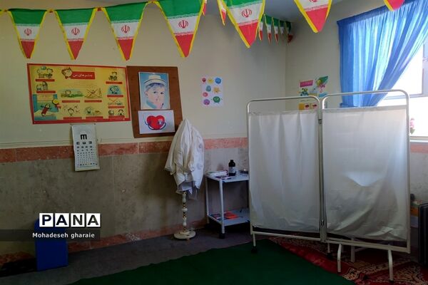 افتتاح اتاق بهداشت در مدرسه نوشین بختیاری بخش جوادآباد