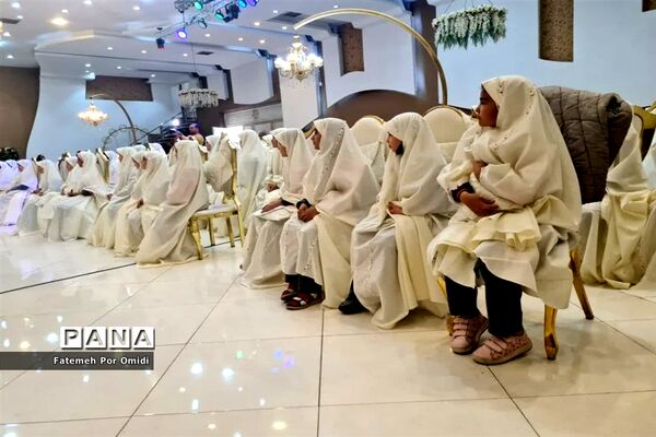مراسم جشن تکلیف دانش‌آموزان منطقه احمدآباد مستوفی