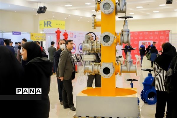 افتتاح نمایشگاه تخصصی صنعت آب در دانشگاه بیرجند