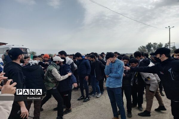 بازدید دانش‌آموزان منطقه ۱۳ از یادمان فتح‌المبین