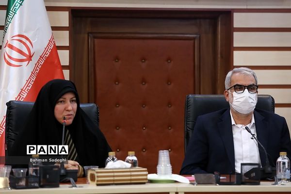 گردهمایی نمایندگان منتخب انجمن‌های اولیاء و مربیان و مدیران مدارس برتر سراسر کشور