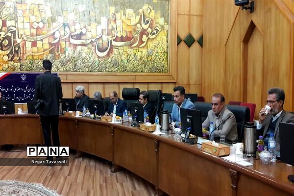 نشست مشترک مدیران کل و اعضای شورای معاونان صداوسیما و اداره‌کل آموزش و پرورش فارس