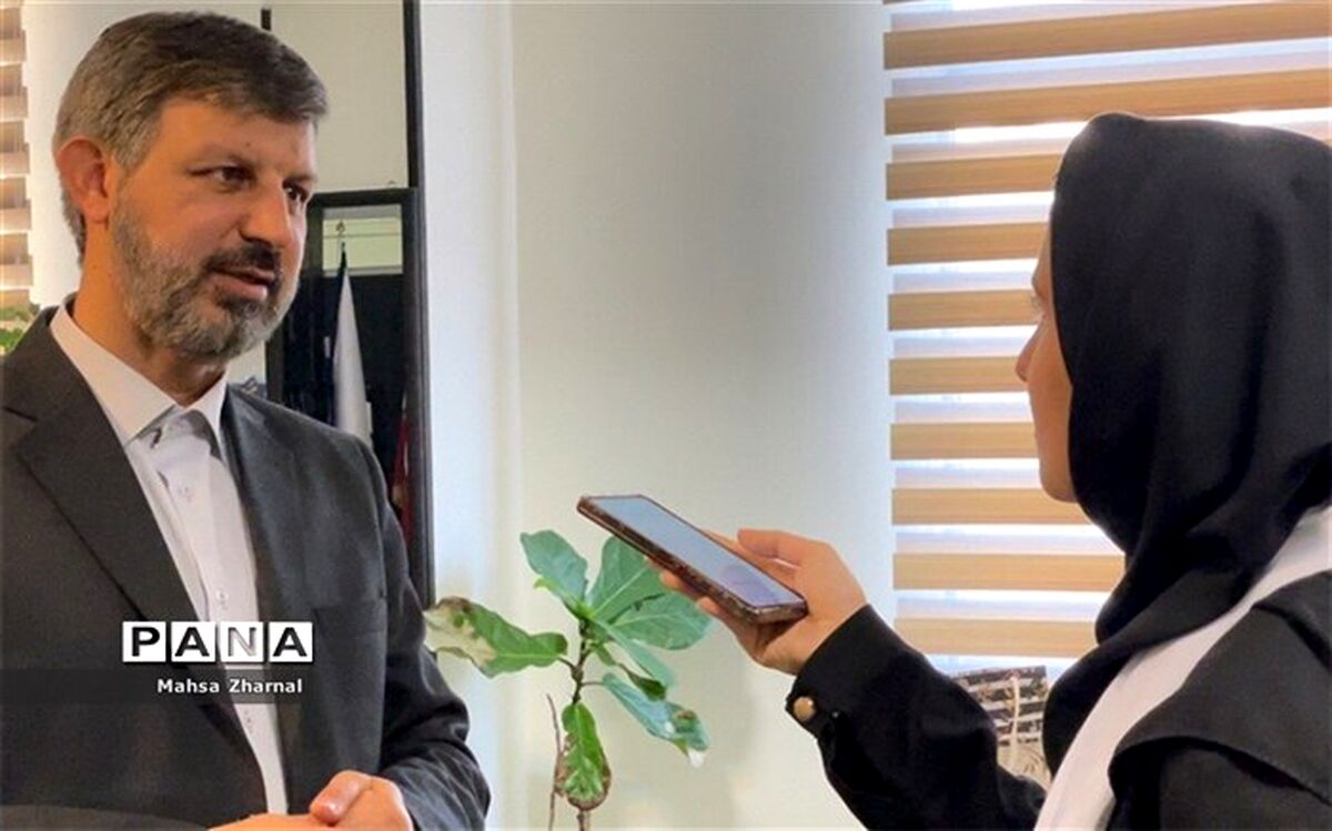 کانون‌ها، موقعیتی غیررسمی و جذاب‌تر از موقعیت‌های رسمی آموزش هستند