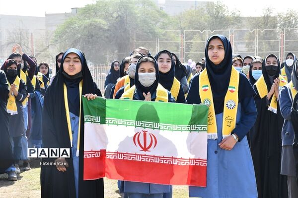برگزاری مانور ۲۰۰۰ نفری تداوم انقلاب با یاوران انقلاب در اهواز