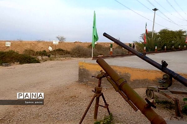 بازدید دانش‌آموزان رودهن از معراج‌شهدا و ذوالفقاریه در اردوی راهیان نور