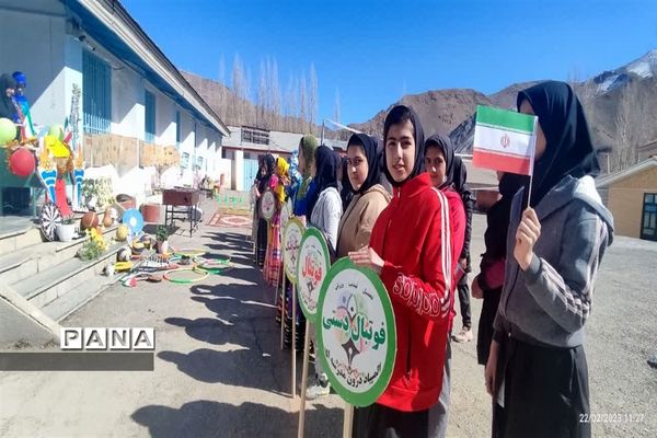 برگزاری المپیاد ورزشی درون مدرسه‌ای در بلده