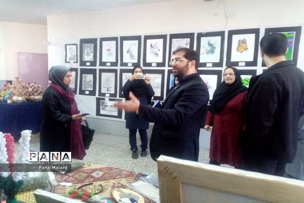 دومین روز نمایشگاه دستان پرتوان دختران سرزمین من در ملارد