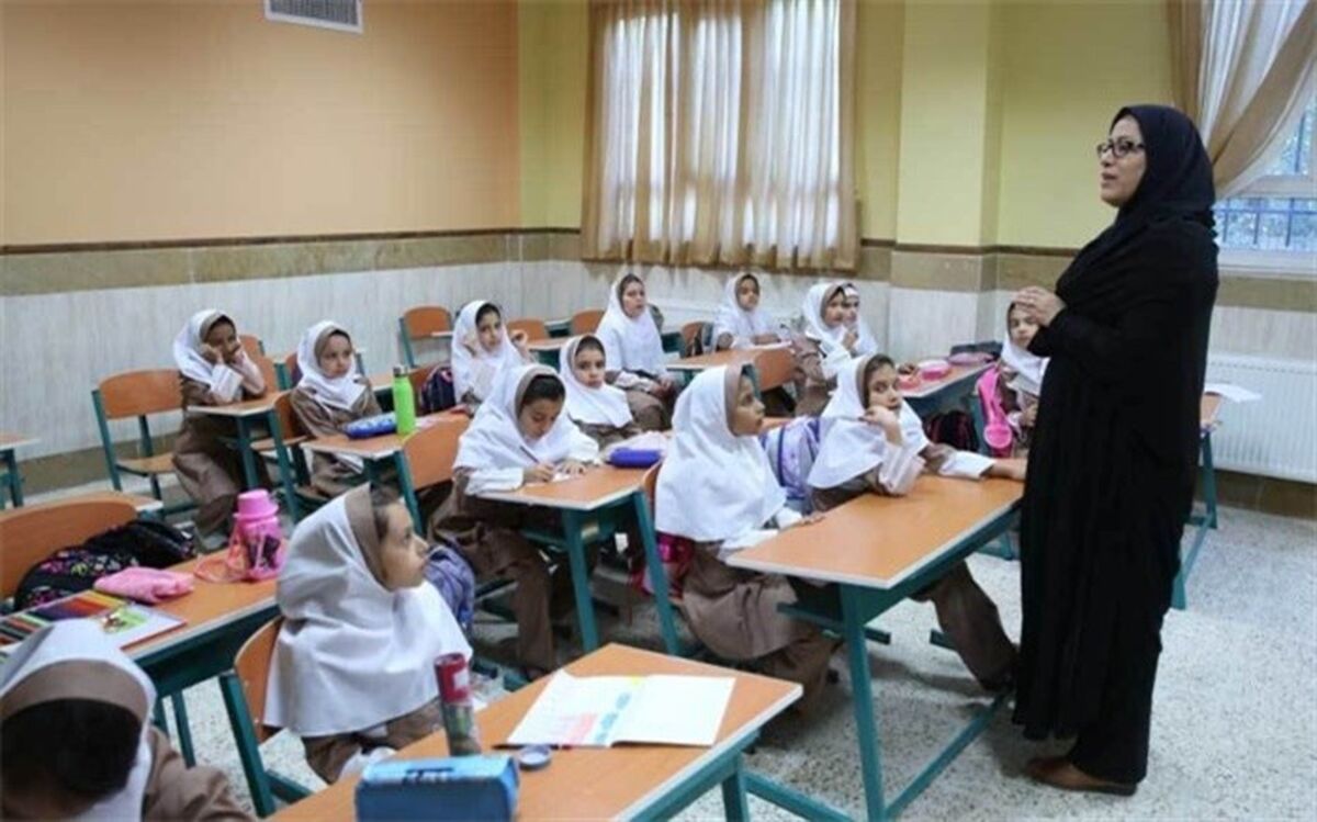 گواهینامه صلاحیت حرفه‌ای، شرط معلمی در تمام مدارس