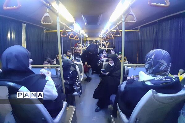 اعزام دانش‌آموزان دختر البرزی به اردوی زیارت اولی مشهد مقدس