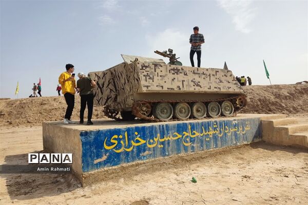 حضور پر شور دانش‌آموزان پسر استان فارس در اردوی راهیان نور