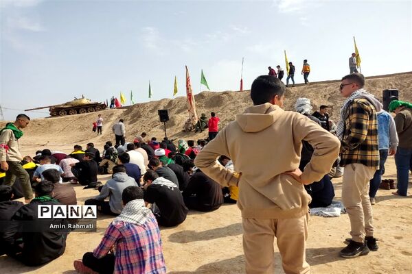 حضور پر شور دانش‌آموزان پسر استان فارس در اردوی راهیان نور