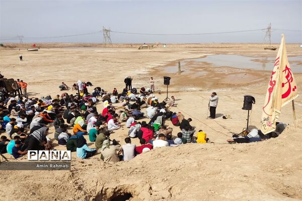 حضور پر شور دانش‌آموزان پسر استان فارس در اردوی راهیان نور