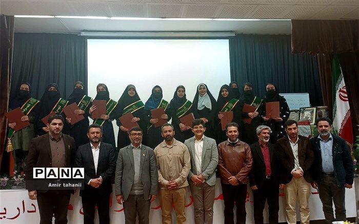 نگاه شهرداری به مدارس، کانونی مهم برای ارائه آموزش‌های شهروندی است