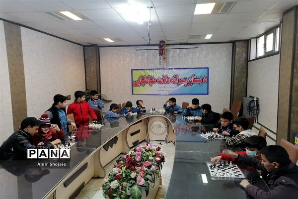 برگزاری مسابقات شطرنج در آموزشگاه علامه طباطبایی پیشوا