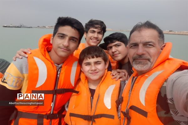 اعزام  دانش‌آموزان سمپادی شهرستان دزفول به اردوی پیشرفت نورانی