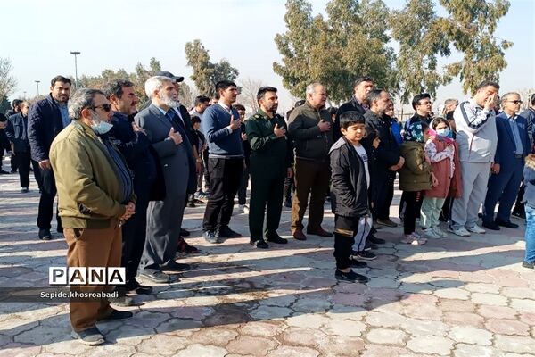 همایش پیاده‌روی خانوادگی در پاکدشت