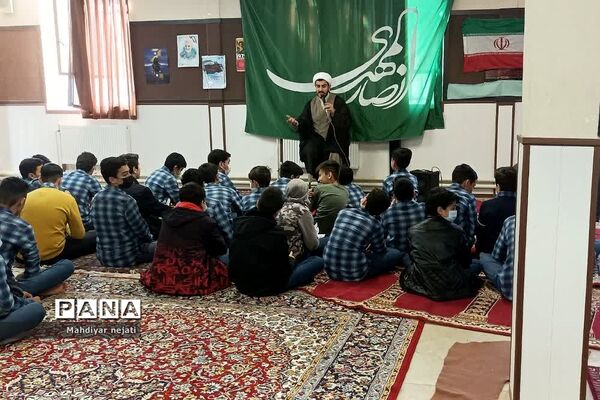 جشن میلاد سرداران کربلا و اعیاد شعبانیه در دبیرستان شهید بهشتی رودهن