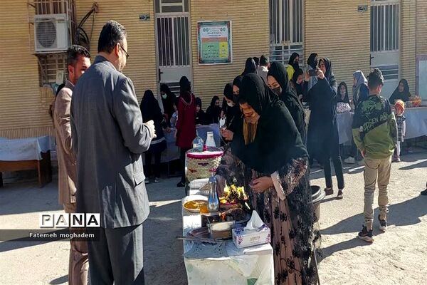 برپایی بازارچه محلی به‌مناسبت هفته معرفی مشاغل در مدارس شادگان