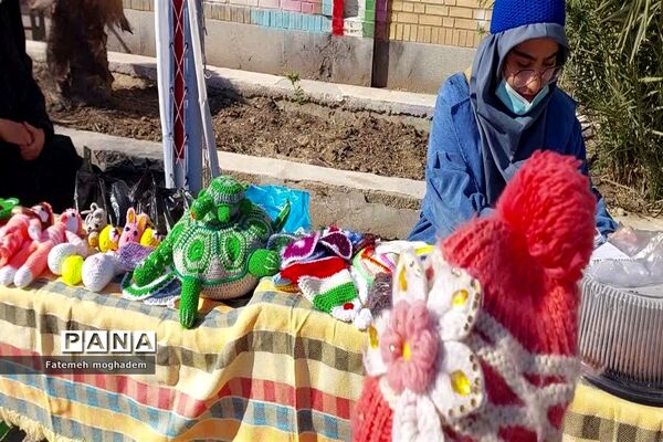 برپایی بازارچه محلی به‌مناسبت هفته معرفی مشاغل در مدارس شادگان