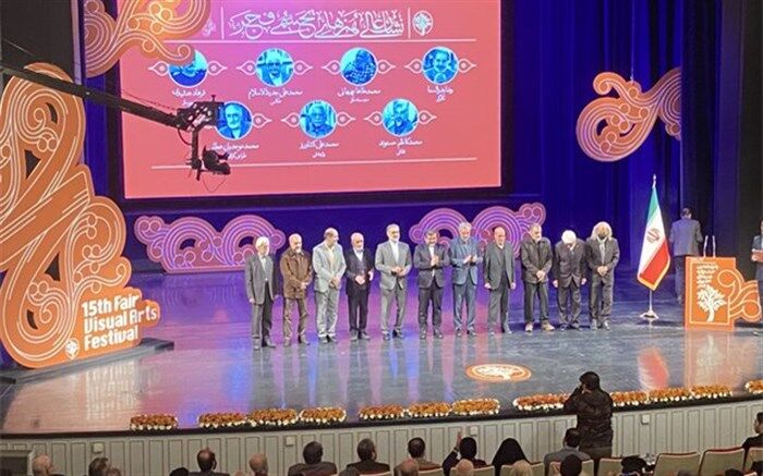 پایان جشنواره‌های فجر ۱۴۰۱ با یاد بابک برزویه و حبیب‌الله صادقی