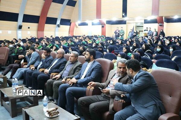 برگزاری مراسم بیست و دومین دوره آیین تنفیذ احکام شهرداران مدارس منتخب منطقه درفرهنگسرای ولای شهرری