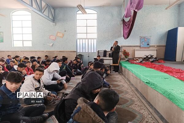 جشن ولادت حضرت ابوالفضل (ع) در مدرسه شهید علی تات جوادآباد