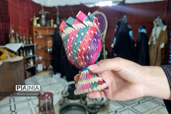 برپایی نمایشگاه صنایع‌دستی و بومی در کانون شهید رجائی شادگان