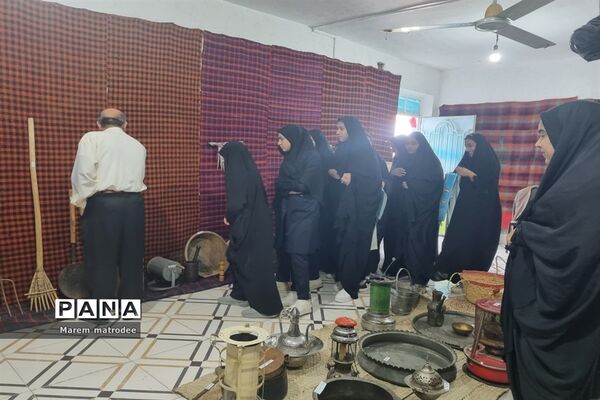 برپایی نمایشگاه صنایع‌دستی و بومی در کانون شهید رجائی شادگان