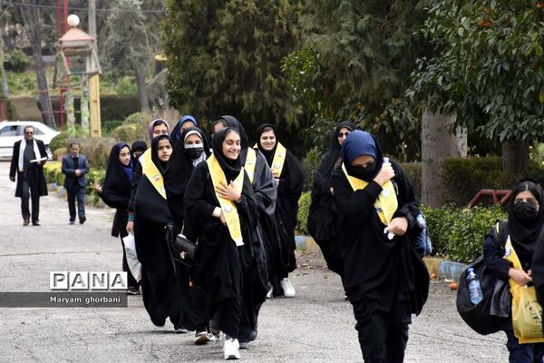 اعزام دانش‌آموزان مازندران به مشهد مقدس