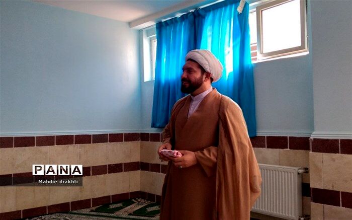 محور غم و شادی در عالم، امام حسین (ع) است