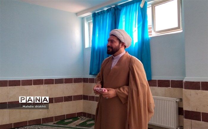 محور غم و شادی در عالم، امام حسین (ع) است