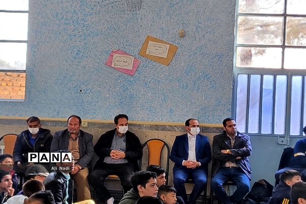 برگزاری جشن تکلیف دانش‌آموزان پسر شهر جوادآباد
