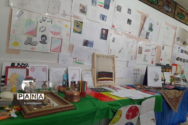 برگزاری نمایشگاه دست‌سازه‌های دانش‌آموزی در شهرکرد