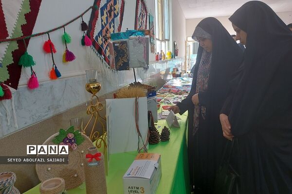 برگزاری نمایشگاه و بازارچه جشنواره نوجوان خوارزمی در فشافویه