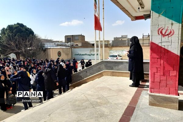 برگزاری مسابقه مصباح‌الهدی در آموزشگاه فاطمیه ملارد