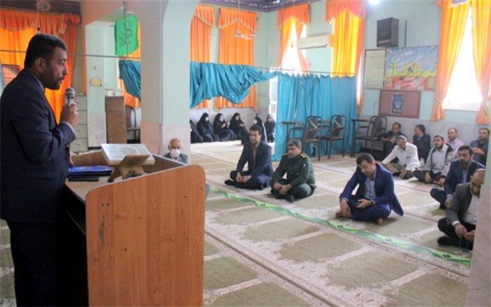 جانبازان ، معلمان بزرگ مدرسه ایثار و وفاداری هستند