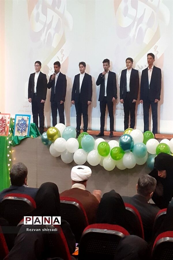 نشست معاونان و مربیان پرورشی و مشاوران مدارس همزمان با سالروز امور تربیتی